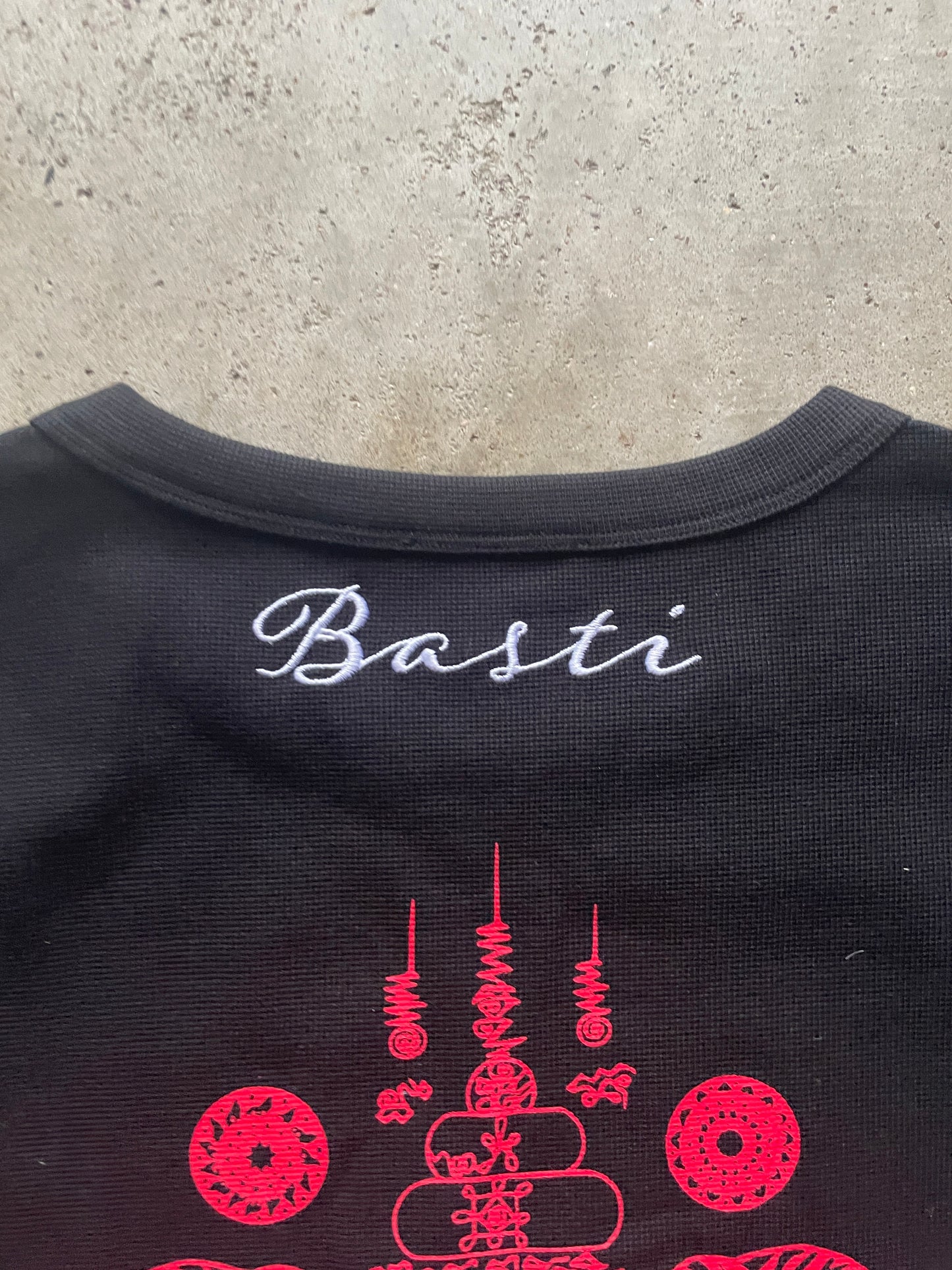 Basti waffle knit black